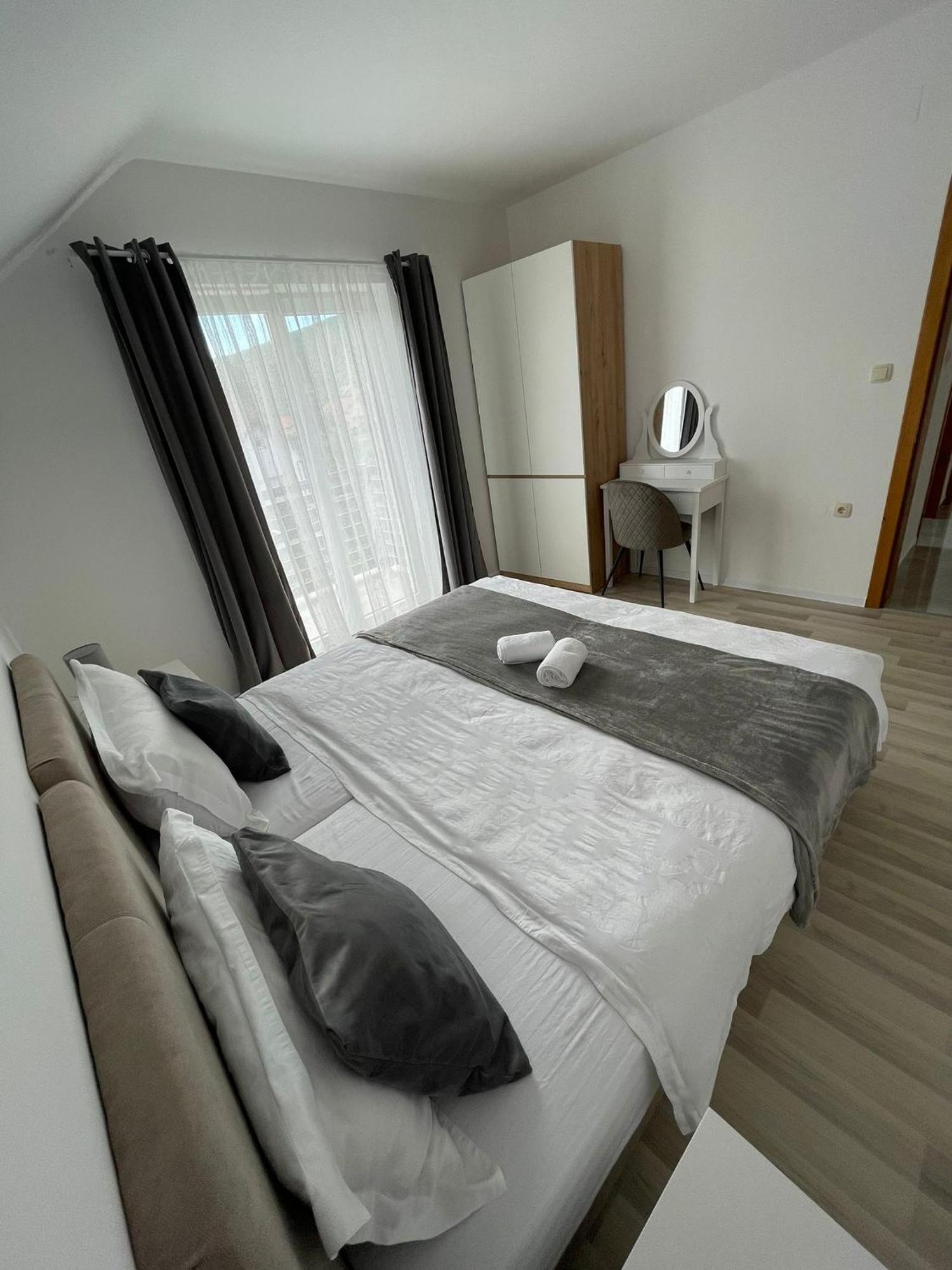Apartman Nativis Otočac Dış mekan fotoğraf